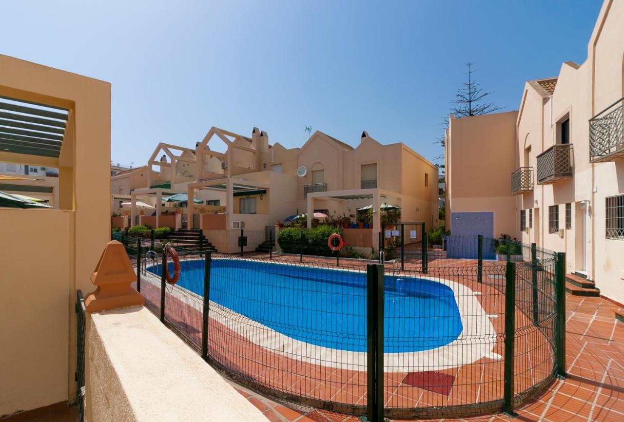New Antali Parador Nerja Luaran gambar