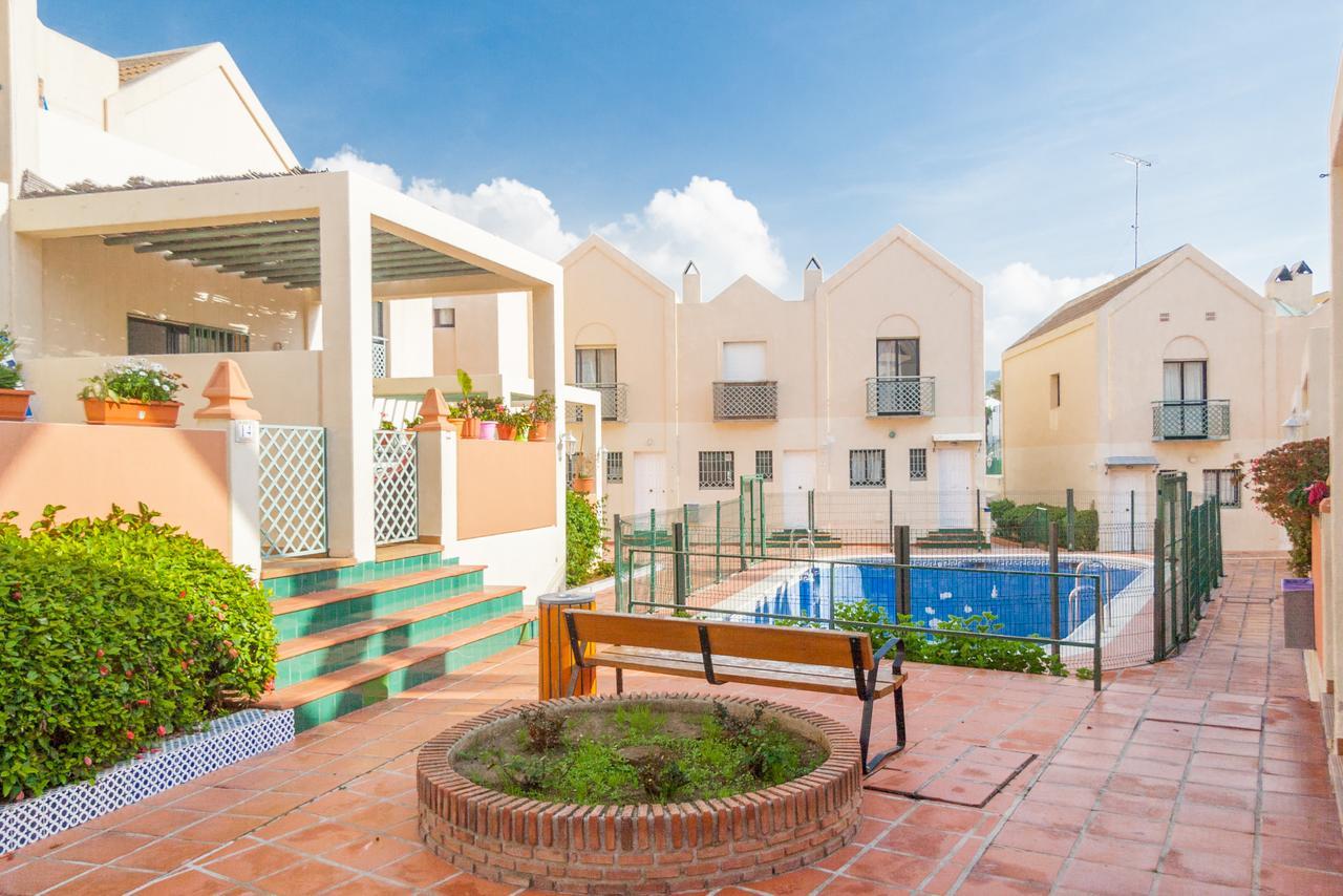New Antali Parador Nerja Luaran gambar